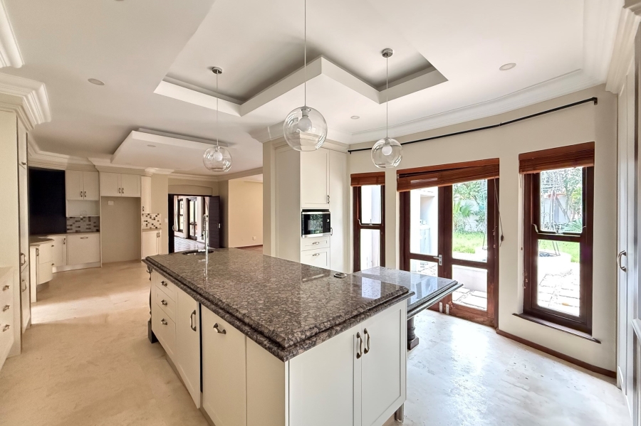 6 Bedroom Property for Sale in Dainfern Golf Estate Gauteng