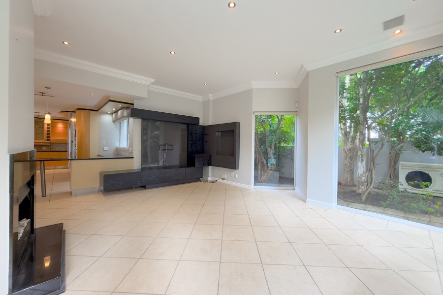 To Let 5 Bedroom Property for Rent in Dainfern Golf Estate Gauteng