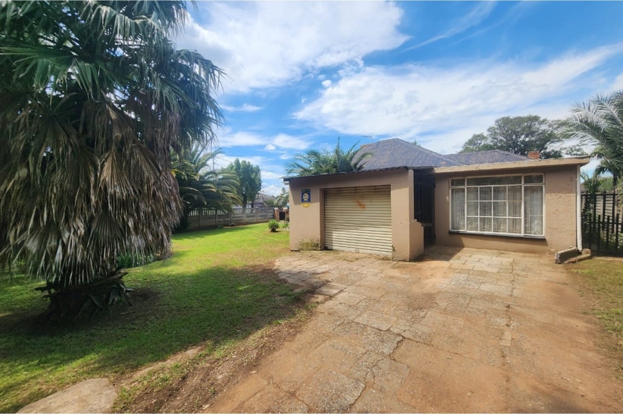 3 Bedroom Property for Sale in Selection Park Gauteng