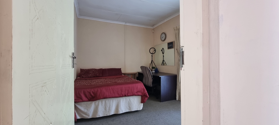 3 Bedroom Property for Sale in Bromhof Gauteng