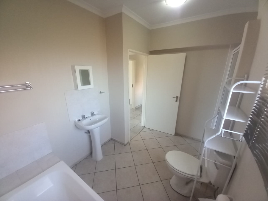 To Let 2 Bedroom Property for Rent in Brentwood Park Gauteng