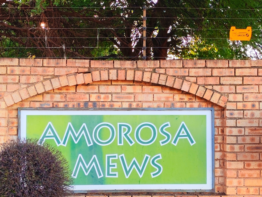 2 Bedroom Property for Sale in Amorosa Gauteng