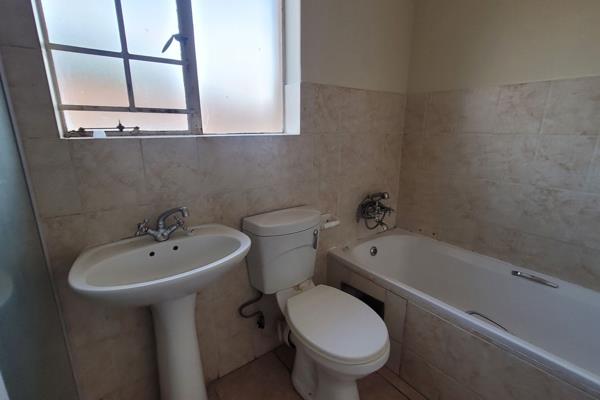 To Let 3 Bedroom Property for Rent in Annlin Gauteng