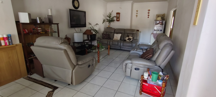 3 Bedroom Property for Sale in Lambton Gauteng