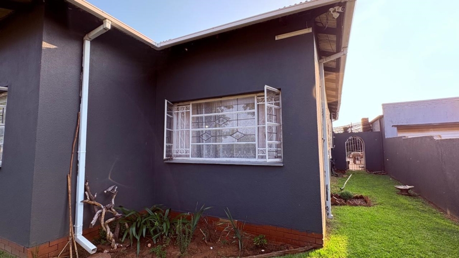 3 Bedroom Property for Sale in Anzac Gauteng