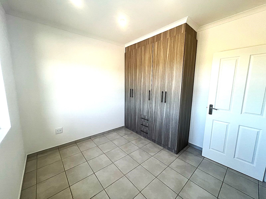 To Let 3 Bedroom Property for Rent in Brackendowns Gauteng