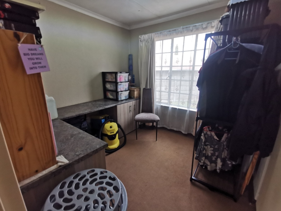 3 Bedroom Property for Sale in Marlands Gauteng