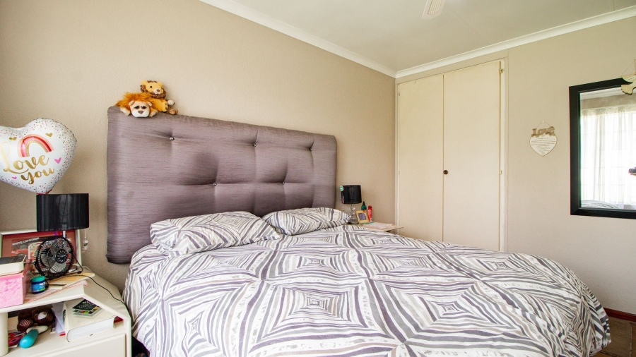 3 Bedroom Property for Sale in Marlands Gauteng