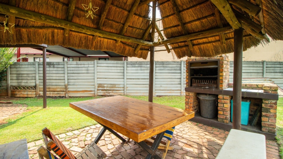 3 Bedroom Property for Sale in Marlands Gauteng