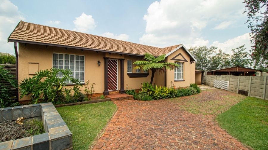 3 Bedroom Property for Sale in Marlands Gauteng