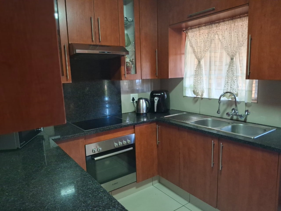 3 Bedroom Property for Sale in Elandsfontein Gauteng