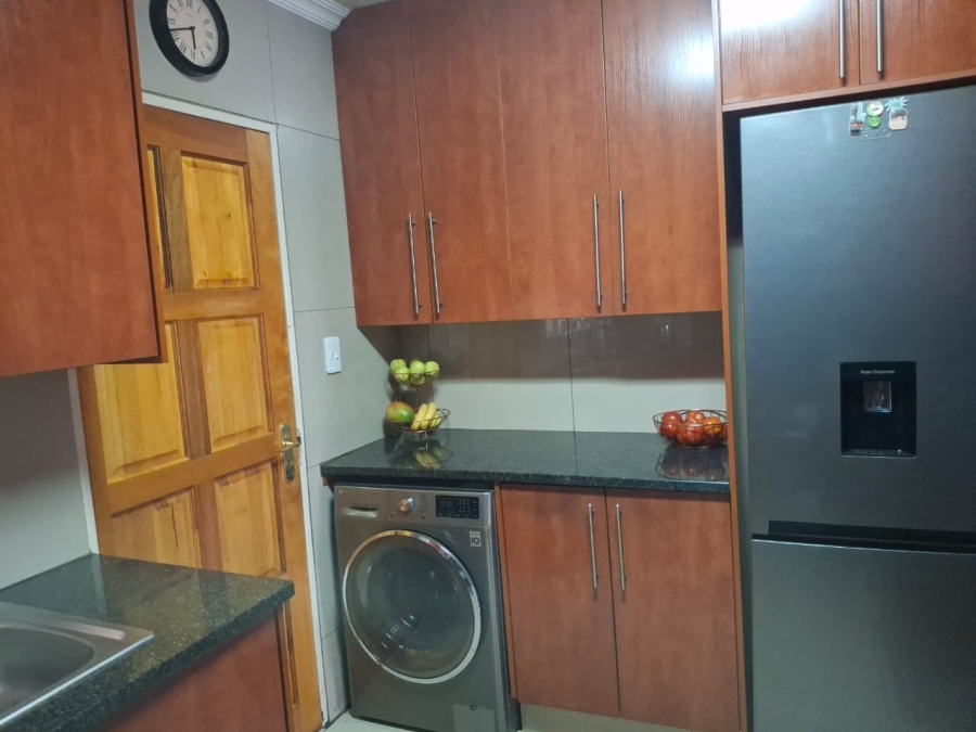 3 Bedroom Property for Sale in Elandsfontein Gauteng