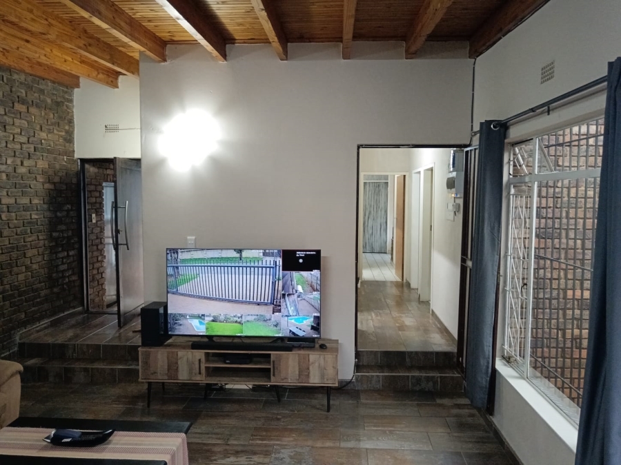 3 Bedroom Property for Sale in Mayberry Park Gauteng