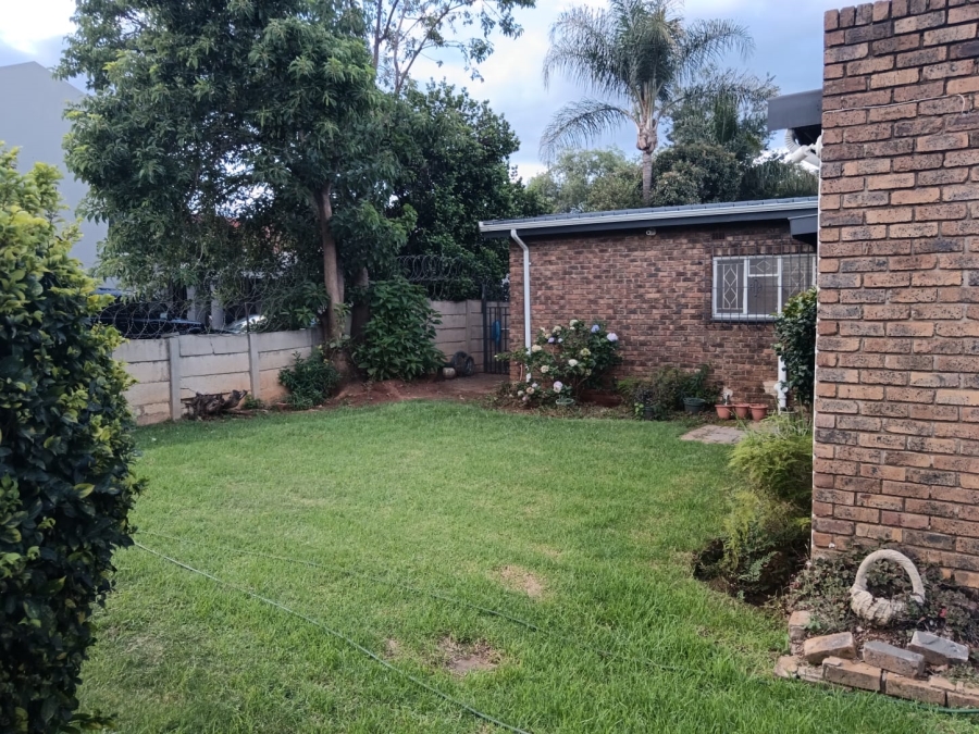 3 Bedroom Property for Sale in Mayberry Park Gauteng