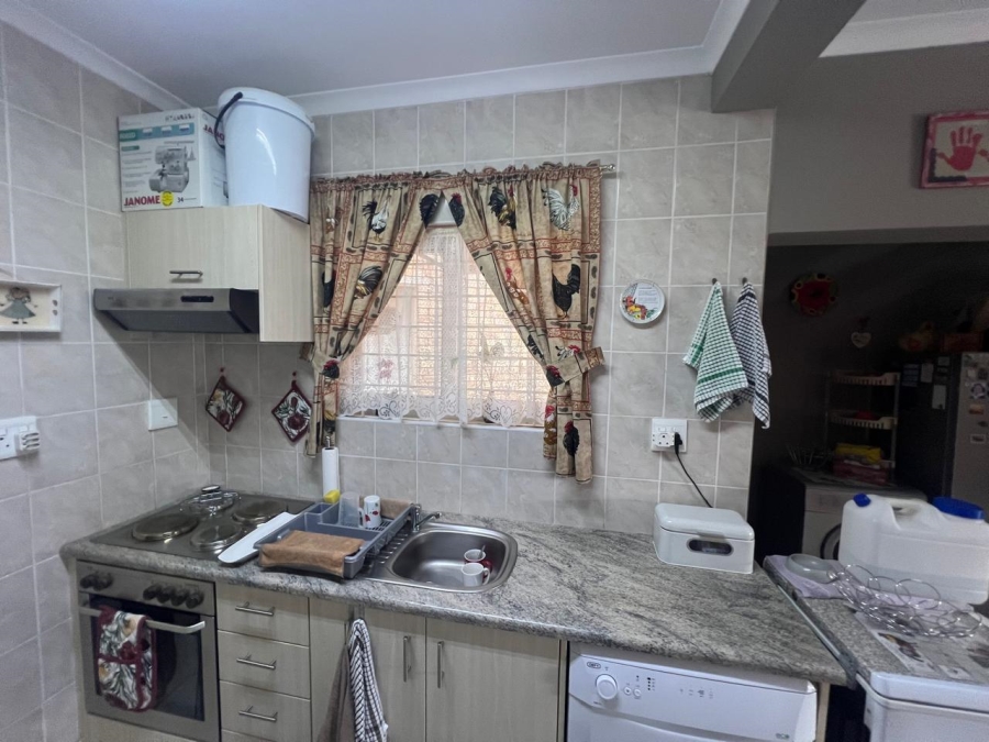 2 Bedroom Property for Sale in Misty Bay Gauteng