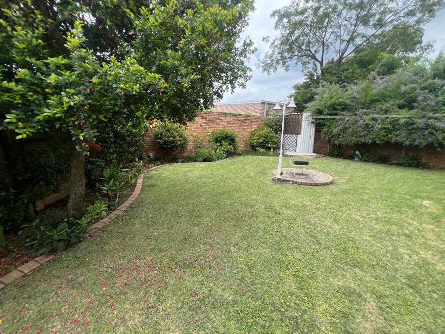 2 Bedroom Property for Sale in Misty Bay Gauteng