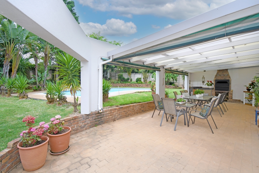 4 Bedroom Property for Sale in Northcliff Gauteng