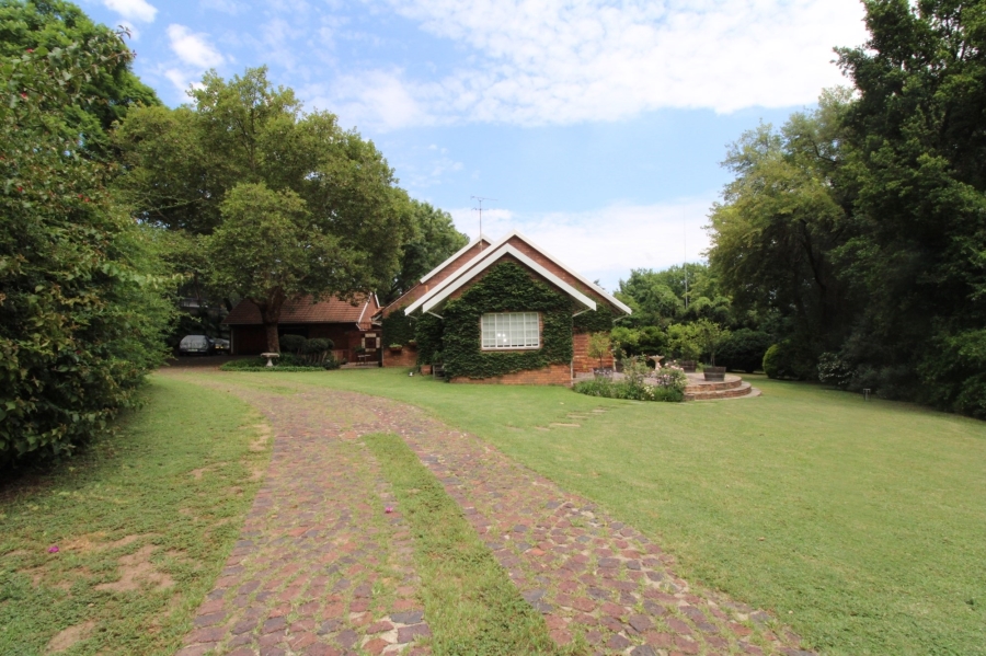 3 Bedroom Property for Sale in Bryanston Gauteng