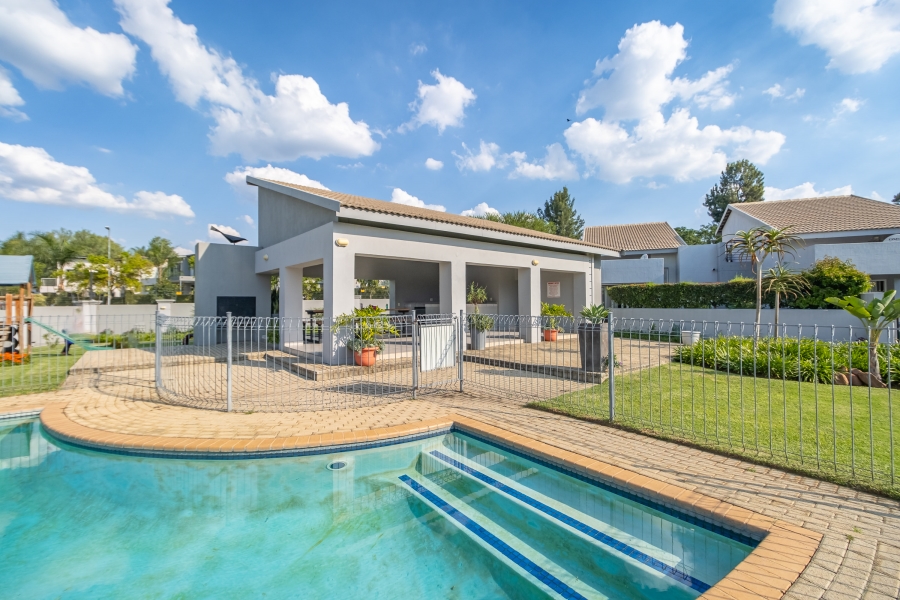 2 Bedroom Property for Sale in Fourways Gauteng