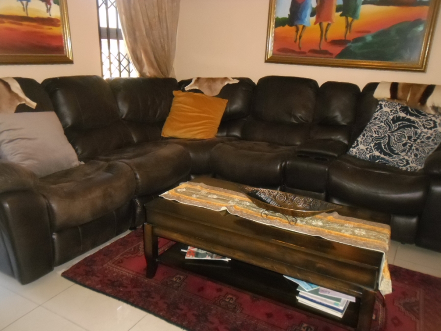 3 Bedroom Property for Sale in Lenasia South Gauteng