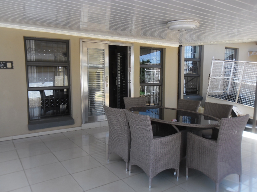 3 Bedroom Property for Sale in Lenasia South Gauteng