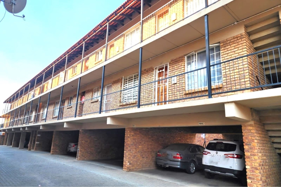 1 Bedroom Property for Sale in Kempton Park Central Gauteng