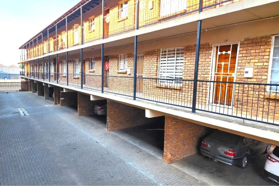 1 Bedroom Property for Sale in Kempton Park Central Gauteng