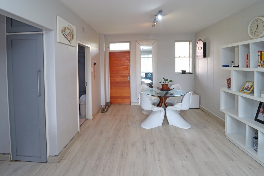 2 Bedroom Property for Sale in Kew Gauteng