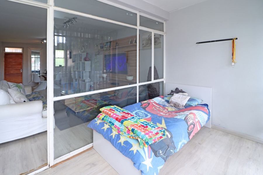 2 Bedroom Property for Sale in Kew Gauteng