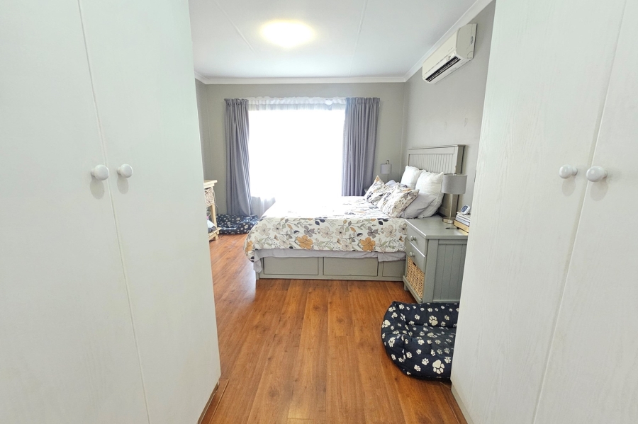 2 Bedroom Property for Sale in Magalieskruin Gauteng