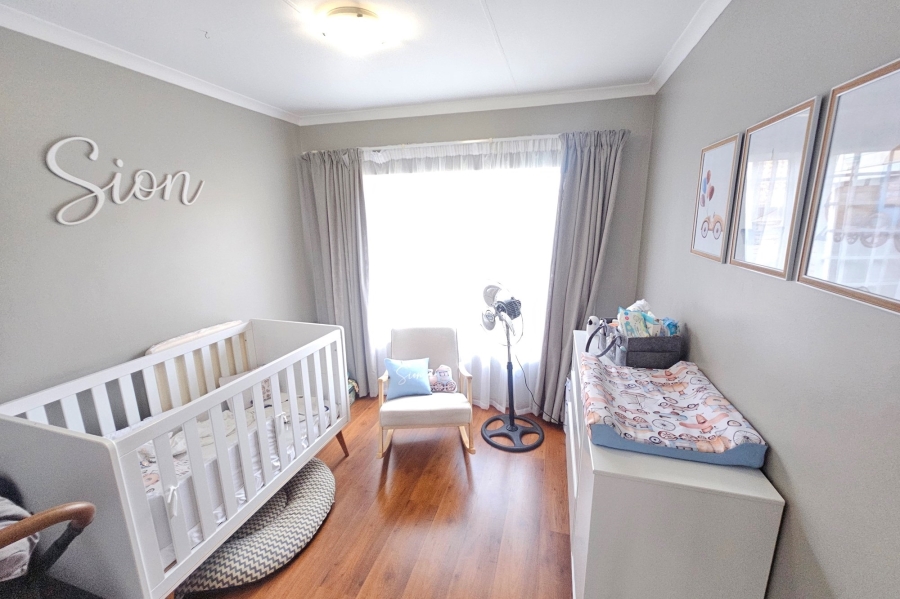 2 Bedroom Property for Sale in Magalieskruin Gauteng