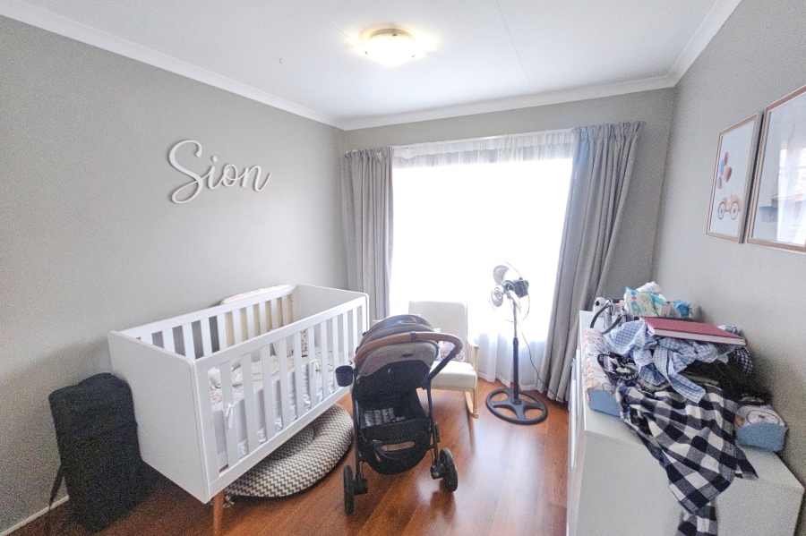 2 Bedroom Property for Sale in Magalieskruin Gauteng