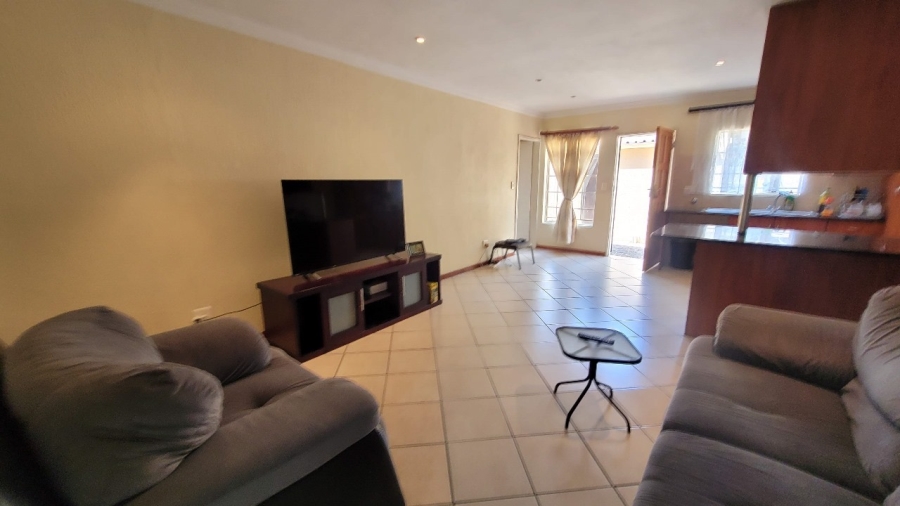 To Let 2 Bedroom Property for Rent in Annlin Gauteng