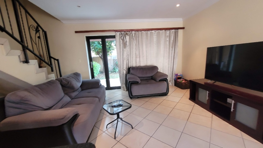 To Let 2 Bedroom Property for Rent in Annlin Gauteng