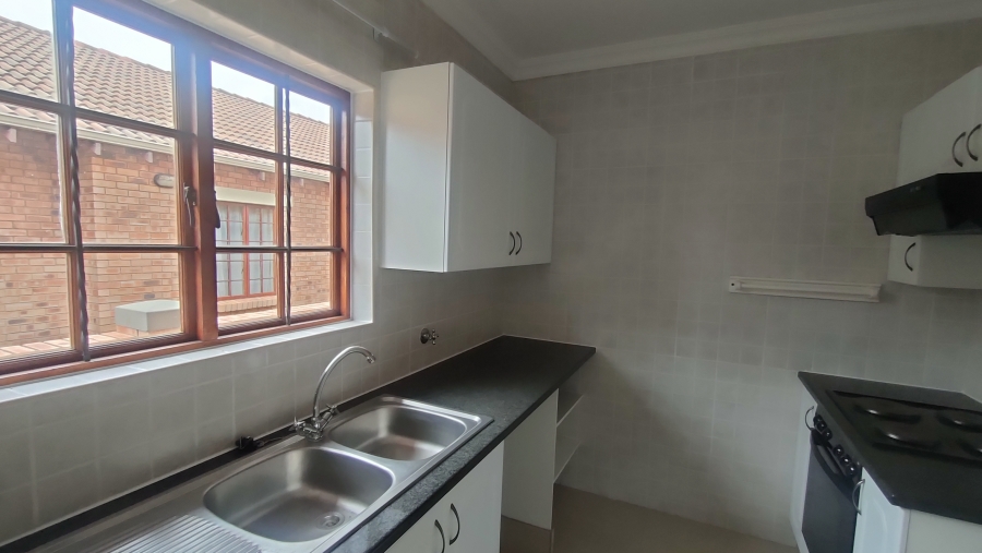 2 Bedroom Property for Sale in Equestria Gauteng