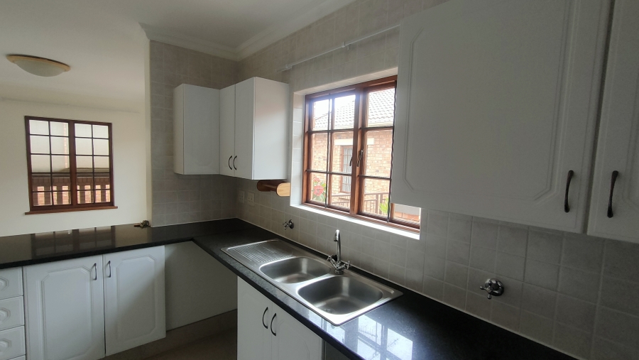 2 Bedroom Property for Sale in Equestria Gauteng