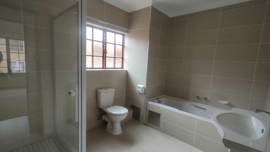 2 Bedroom Property for Sale in Equestria Gauteng