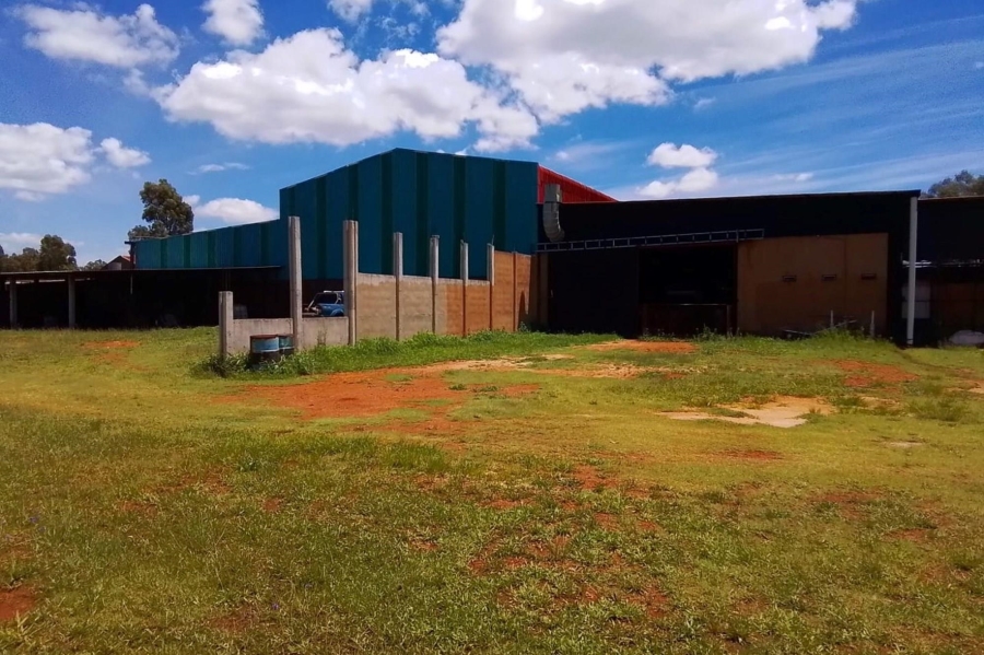 Commercial Property for Sale in Valley Settlements A H Gauteng