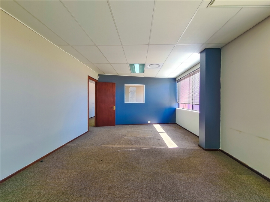 To Let commercial Property for Rent in Ruimsig Gauteng