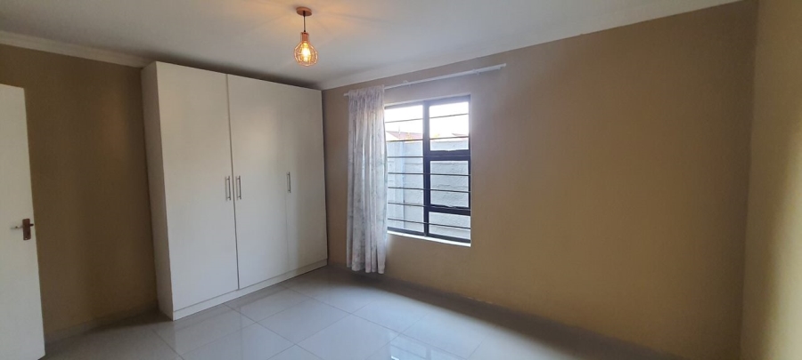 To Let 2 Bedroom Property for Rent in Mayberry Park Gauteng