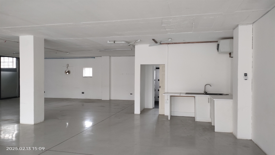 To Let commercial Property for Rent in Strijdom Park Gauteng