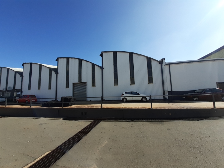 To Let commercial Property for Rent in Manufacta Gauteng