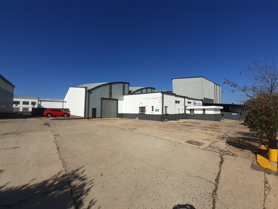 To Let commercial Property for Rent in Manufacta Gauteng