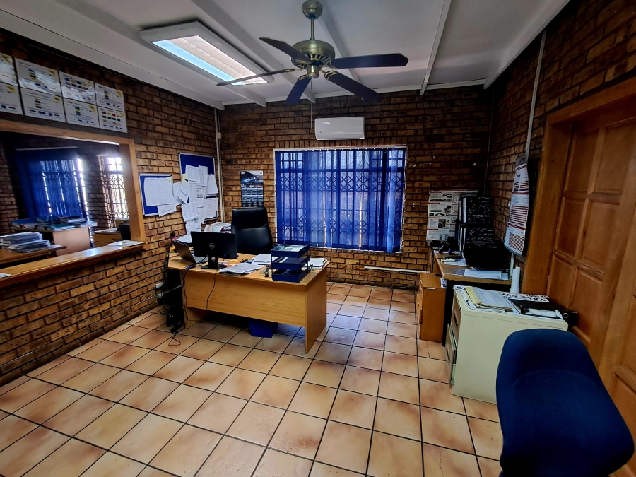 Commercial Property for Sale in Magaliesburg Gauteng