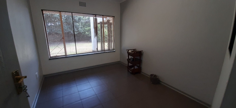 Commercial Property for Sale in Nimrod Park Gauteng