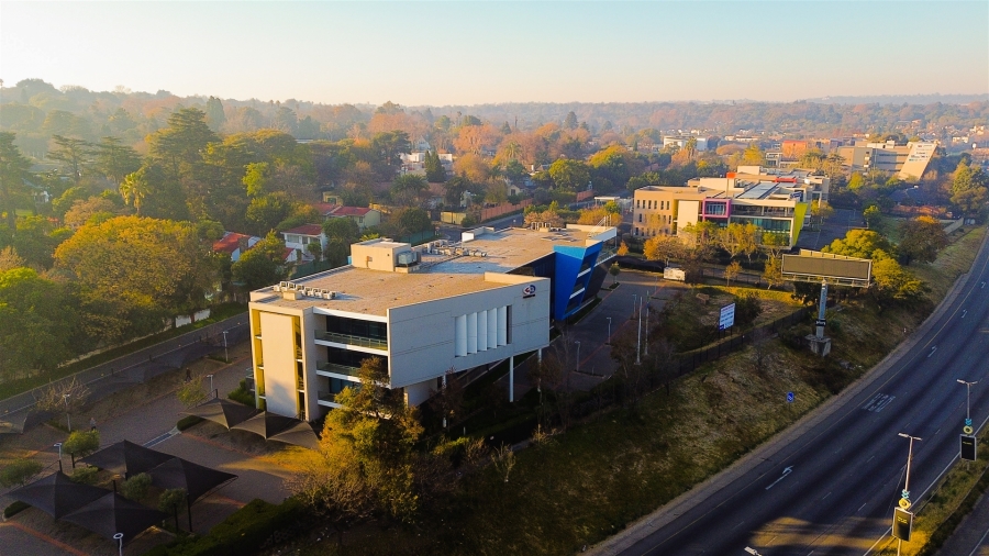 To Let Commercial Property for Rent in Waverley Gauteng