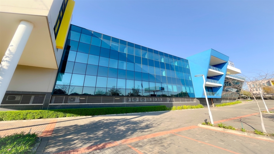 To Let Commercial Property for Rent in Waverley Gauteng