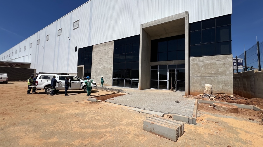 To Let commercial Property for Rent in Glen Marais Gauteng