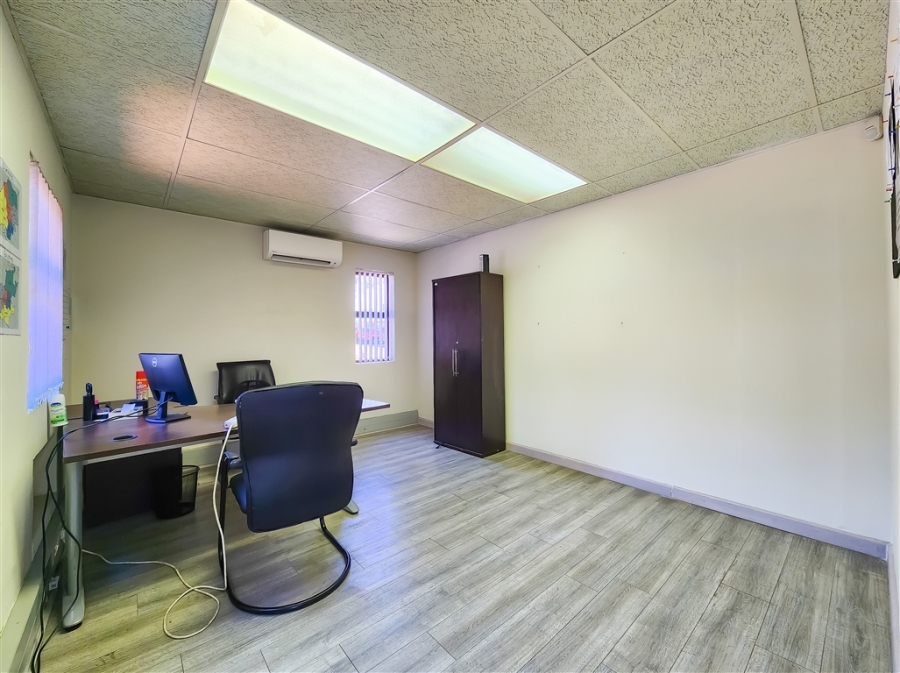 To Let commercial Property for Rent in Allens Nek Gauteng