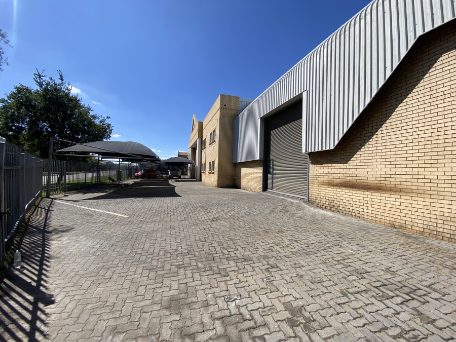 To Let commercial Property for Rent in Spartan Gauteng